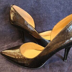 New Michael Kors Black Patent Leather Pumps Size 10 Available in Black and Tan